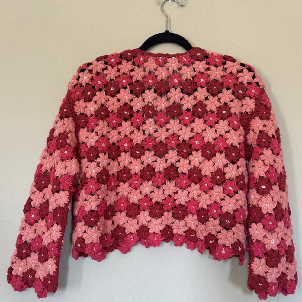 ALICE + OLIVIA Flower Cardigan - Picture 4 of 14